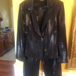 2 piece shiny pantsuit!